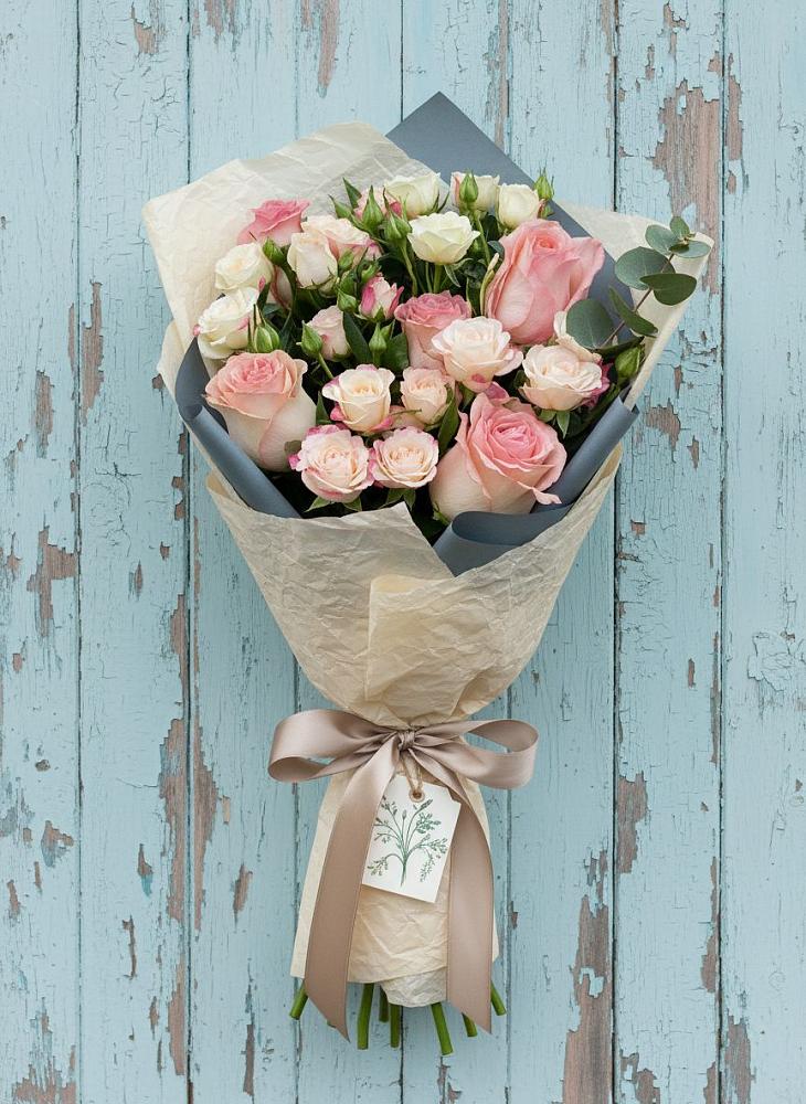 Букет цветов из: Розы в Поселке имени Свердлова