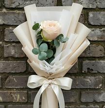 Букет цветов из:  Розы в Поселке имени Свердлова