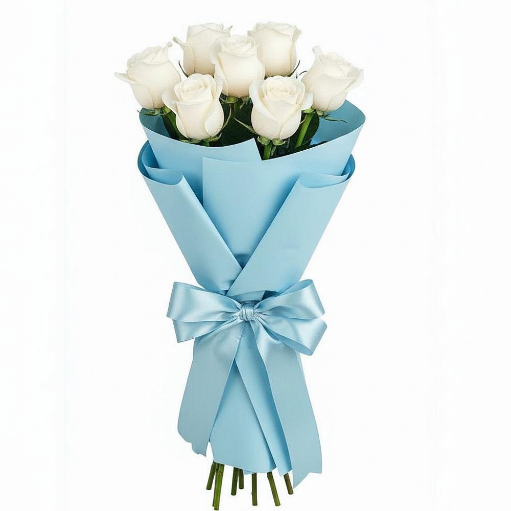 Букет 7 белых роз Проуд в Поселке имени Свердлова