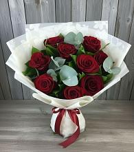 Букет цветов из:  Розы в Поселке имени Свердлова