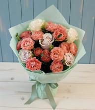 Букет цветов из:  Розы в Поселке имени Свердлова