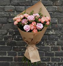 Букет цветов из:  Розы в Поселке имени Свердлова
