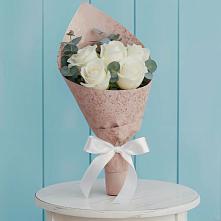 Букет цветов из:  Розы в Поселке имени Свердлова