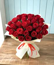 Букет 29 Красных роз в Поселке имени Свердлова