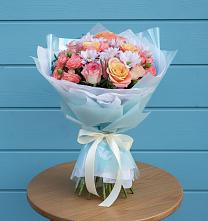 Букет цветов из:  Хризантемы и Розы в Поселке имени Свердлова