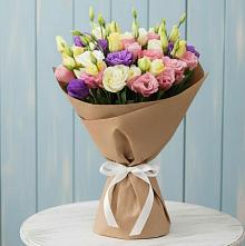 Букет цветов из:  Лизиантусы #REPLACE_PRED# Поселке имени Свердлова