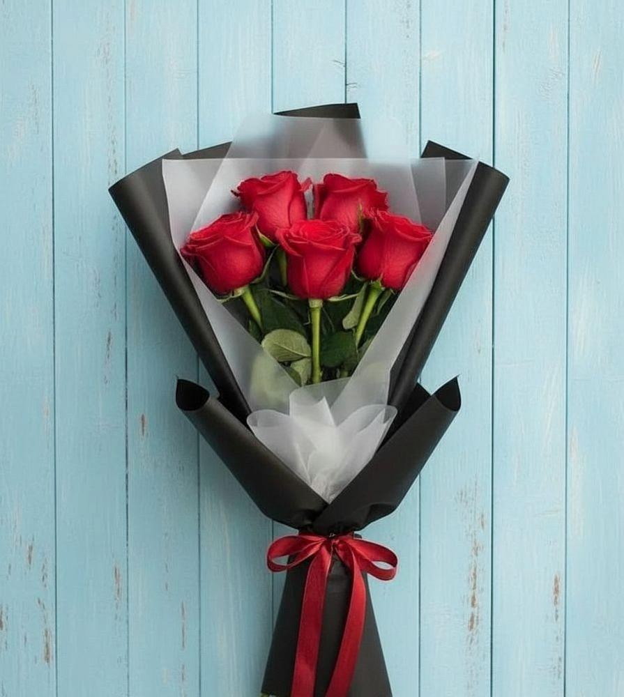 Букет цветов из: Розы в Поселке имени Свердлова