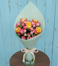 Букет цветов из:  Розы в Поселке имени Свердлова