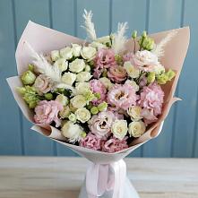 Букет цветов из:  Альстромерии и Розы в Поселке имени Свердлова